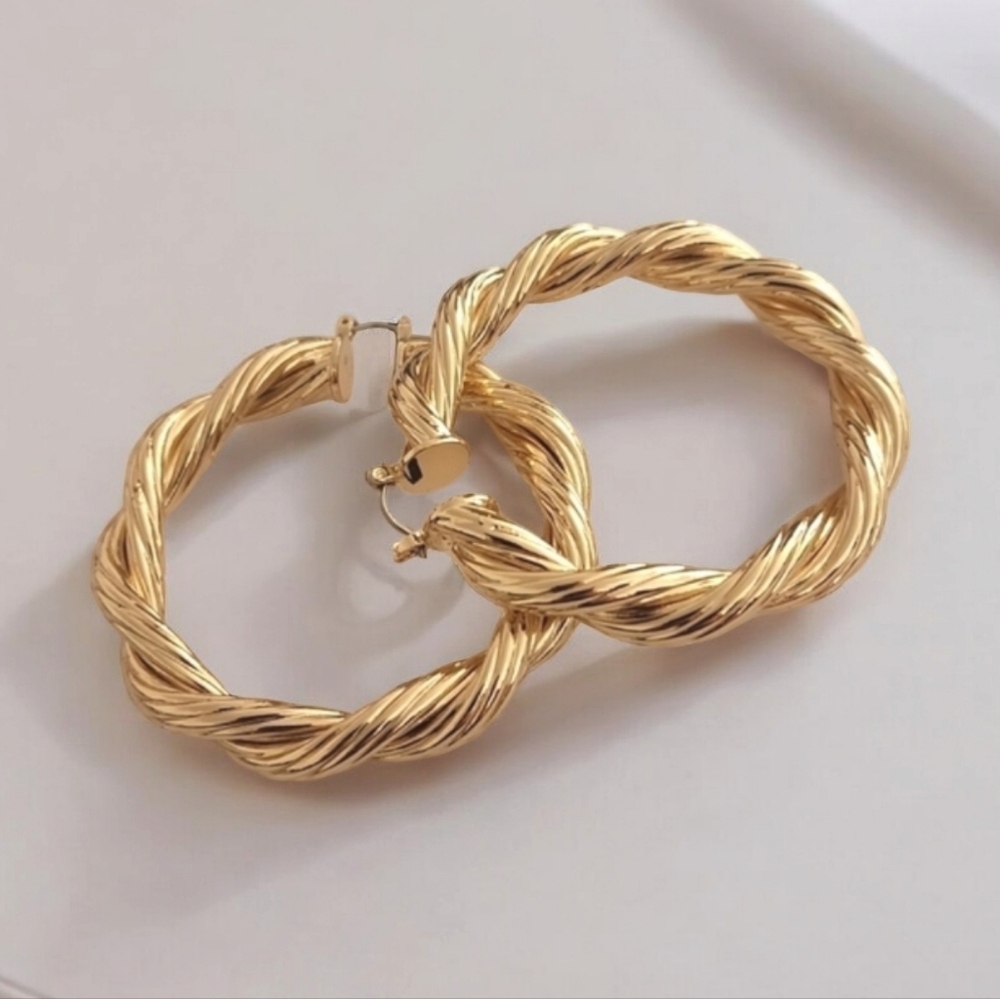 GOLD HOOP Earrings Twisted Chunky Thick Y2K Statement Hip Hop Hoops - Picture 16 of 16